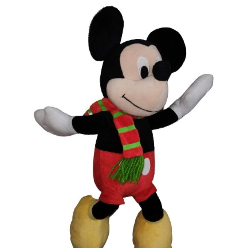 Disney Winter Mickey Mouse Plush || EUC